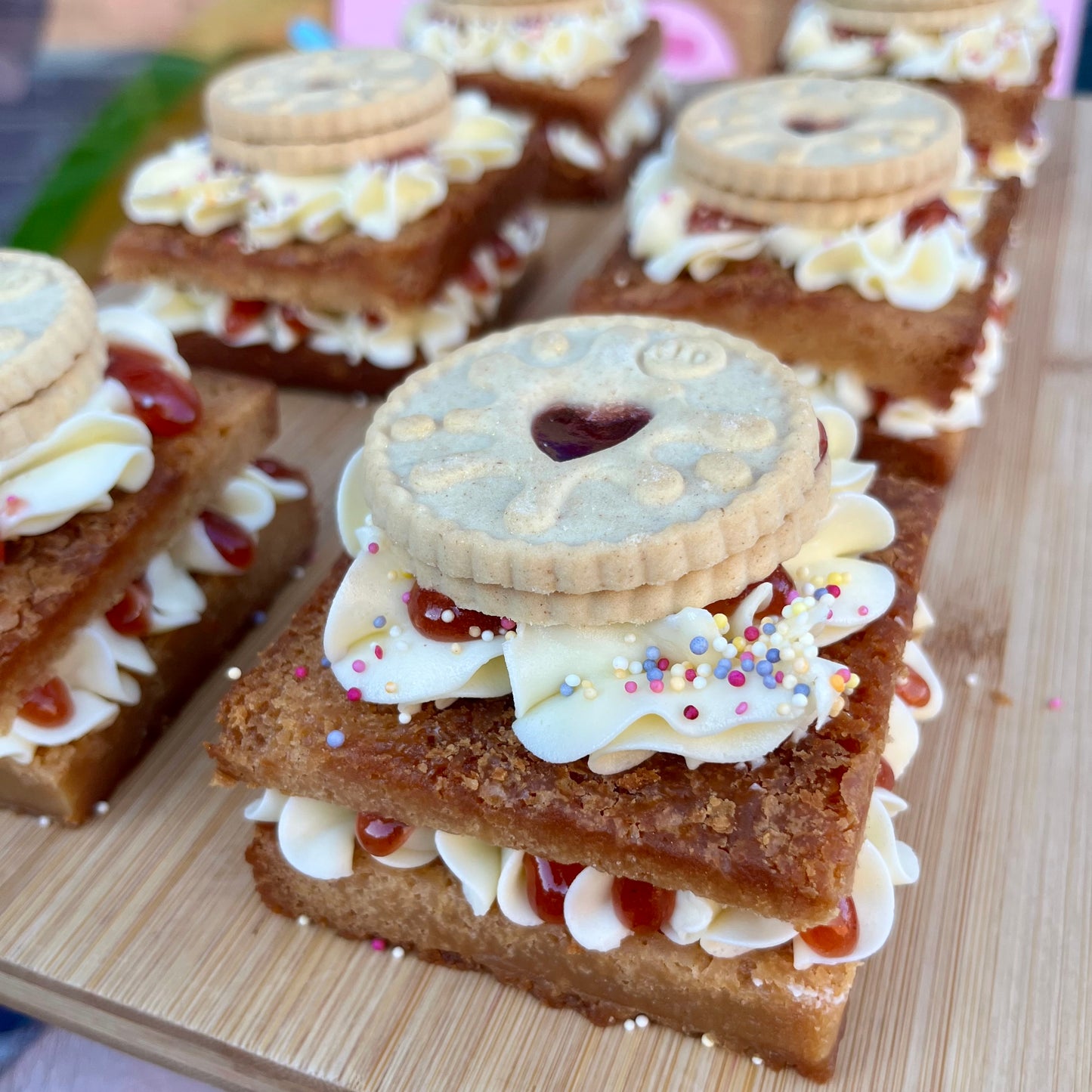 Jammie Dodger Blondie